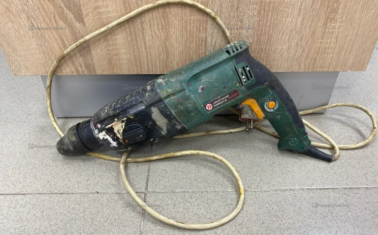 Перфоратор Калибр ЭП-800/26