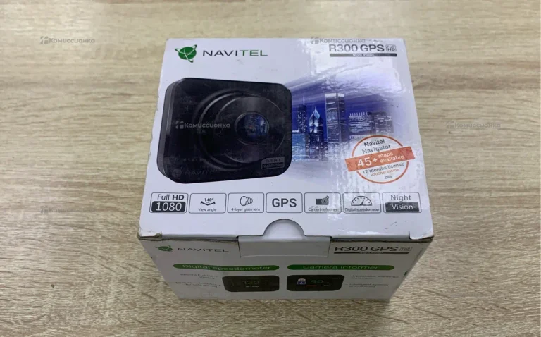 Навигатор  Navitel r300