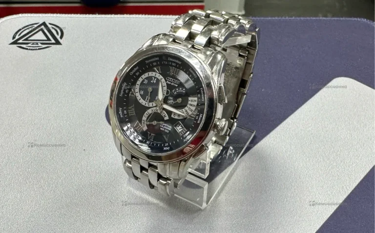 Часы  Citizen Eco Drive Calibre 8700