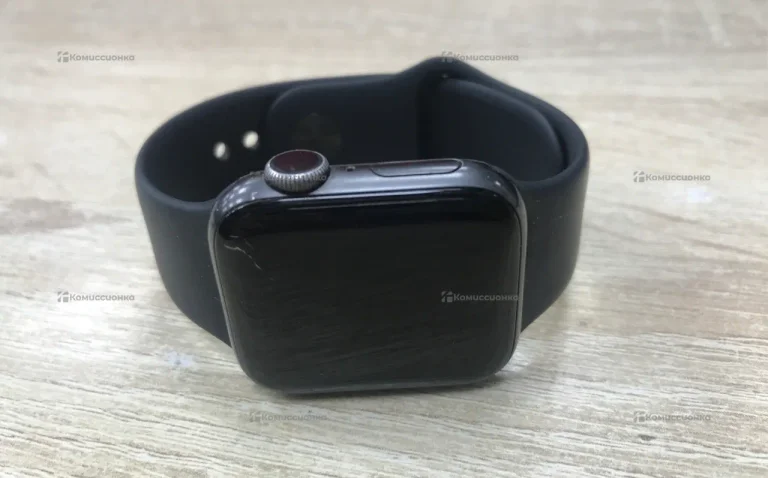 Часы  Apple Watch 6 40mm