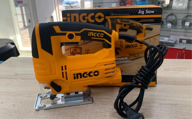 Лобзик ineco js57028