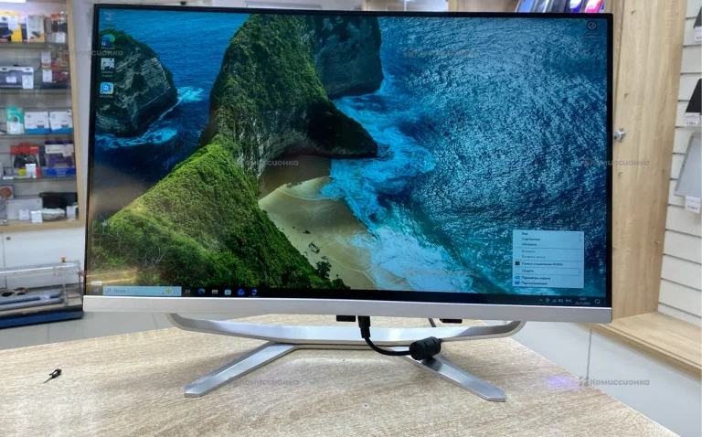 Моноблок Default String