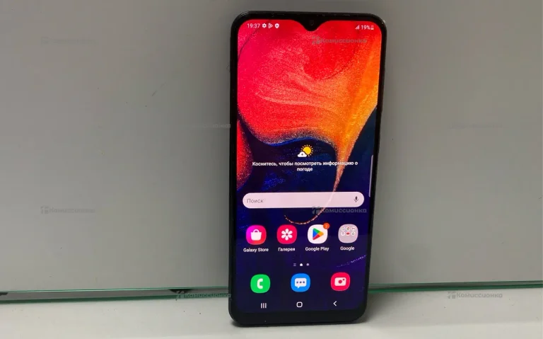 Samsung Galaxy A50 4/64 ГБ