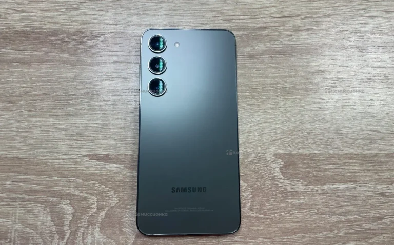 Samsung Galaxy S23 8/128 ГБ
