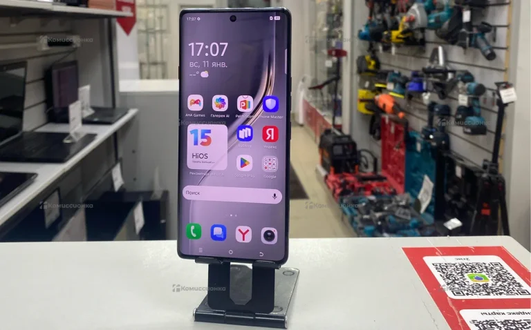 Tecno CAMON 40 Pro 5G 12/256 ГБ