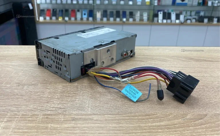 Автомагнитола JVC KD-X130