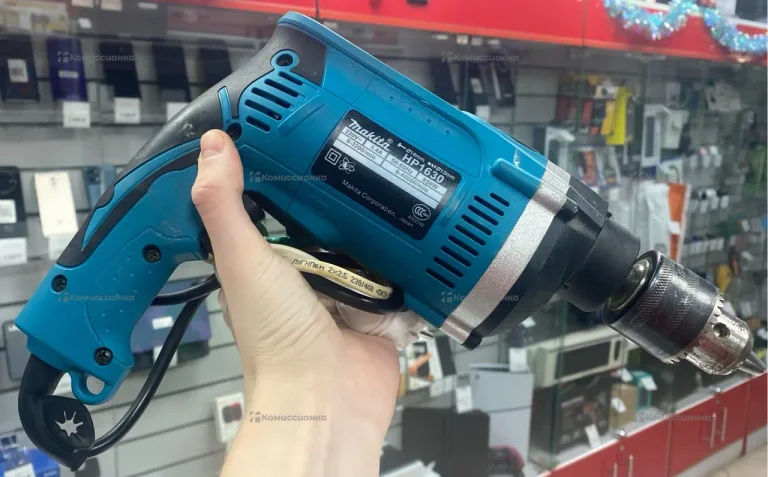 Дрель makita HP1630