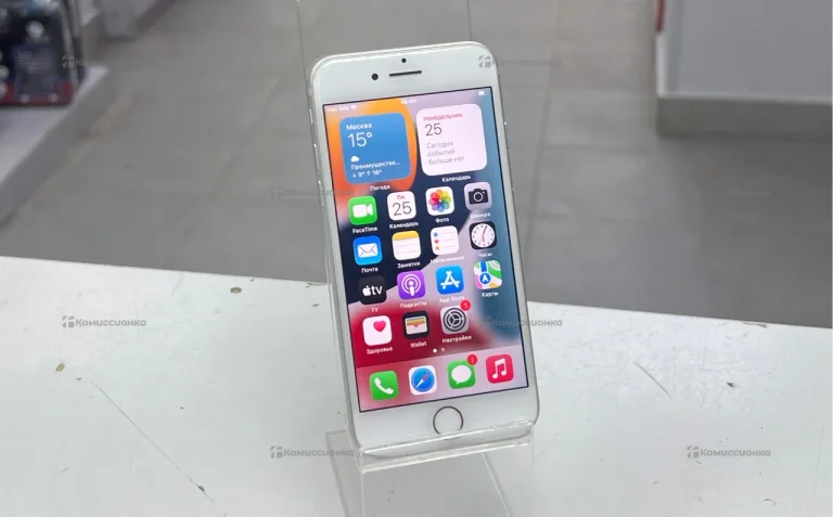 Apple iPhone 7 32 ГБ.