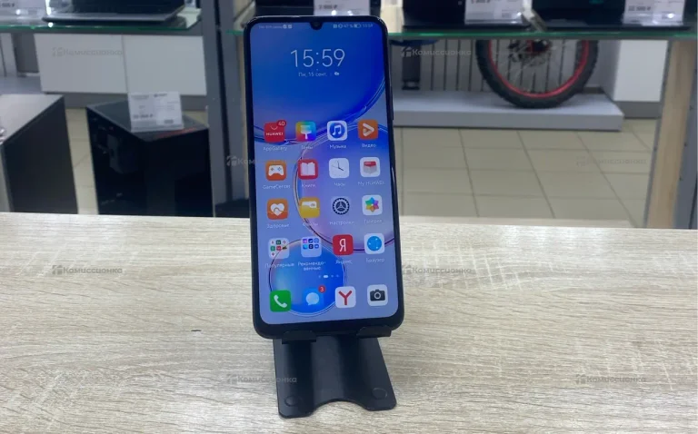 Huawei Nova Y70 4/64Gb