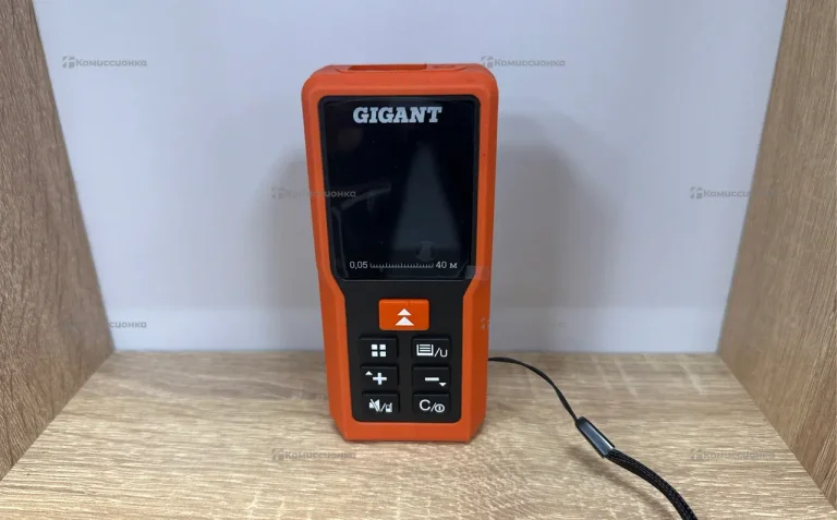 Лазерный дальномер Gigant gnt-40
