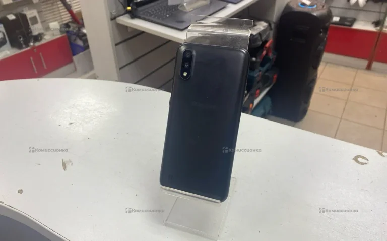 Samsung Galaxy A10 2/32 ГБ