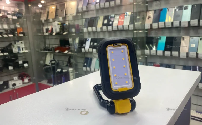 Фонарь Подвесной Dewalt DCL182