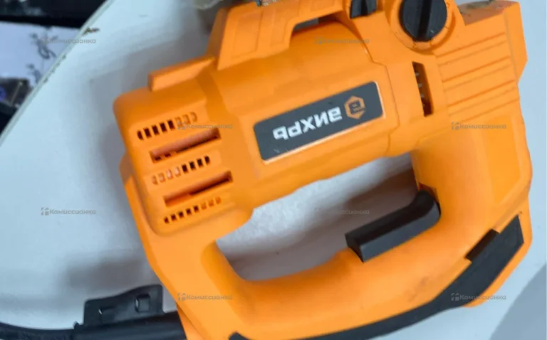 Электролобзик ВИХРЬ ЛЭ-100