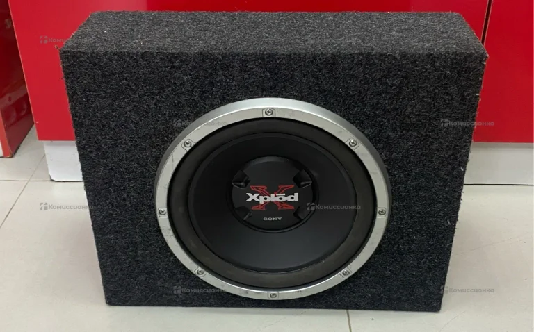 Сабвуфер  Sony Xplod  xs-GSW121D