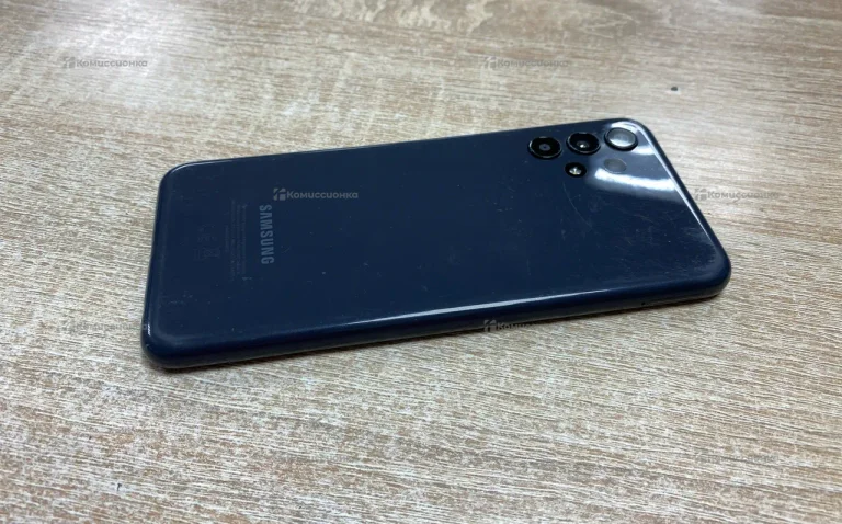 Samsung Galaxy A13 4/64 ГБ