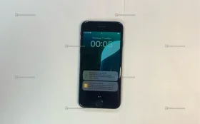 Apple iPhone SE (2020) 3/64 ГБ