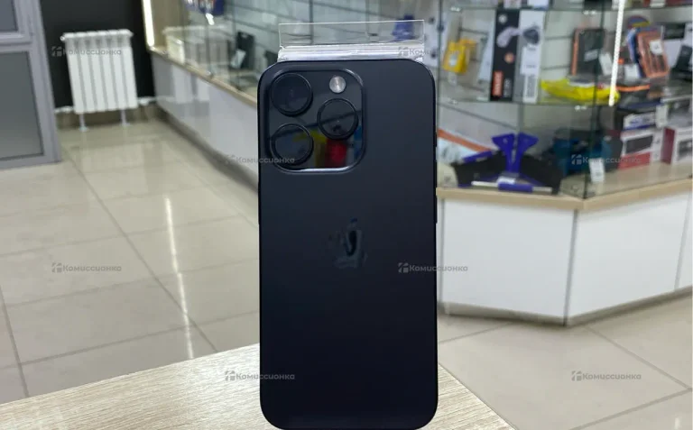 Apple iPhone 15 Pro 8/128 ГБ