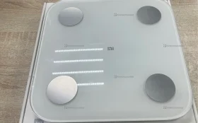 Весы Xiaomi MI Body Composition Scale 2