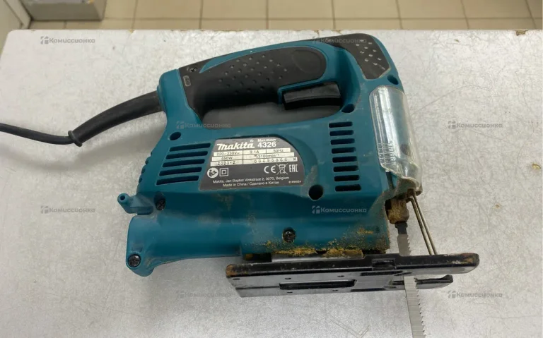 электролобзик makita 4326