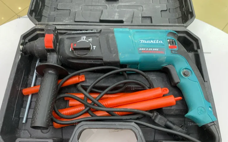 Перфоратор Makita реплика.