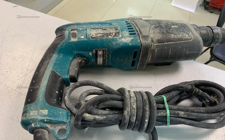 Перфоратор makita HR2470