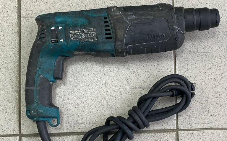 Перфоратор makita HR2470