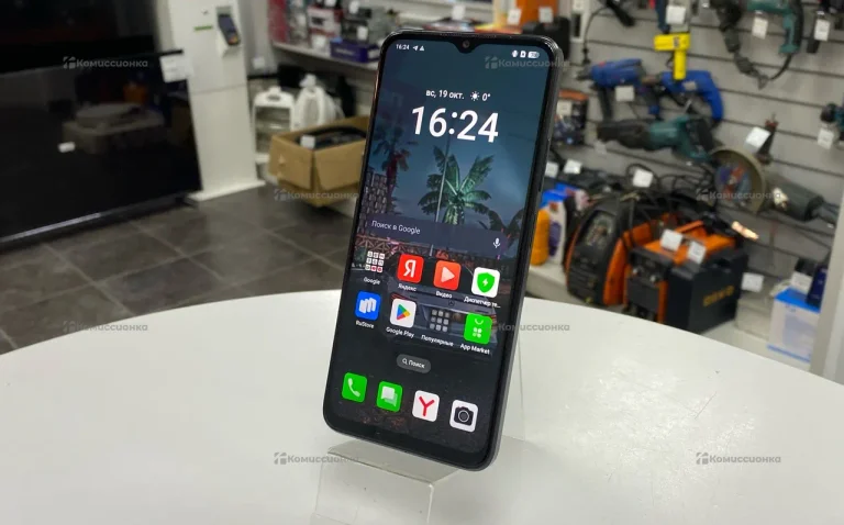 Oppo A18 4/128 ГБ