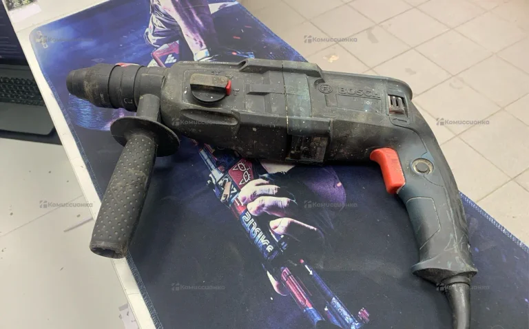 перфоратор Bosch GBH 240F