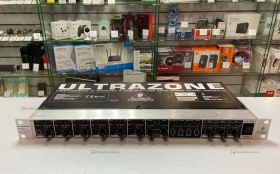 Купить Beringer ultrazone zmx8210 б/у , в Санкт-Петербург Цена:4500рублей