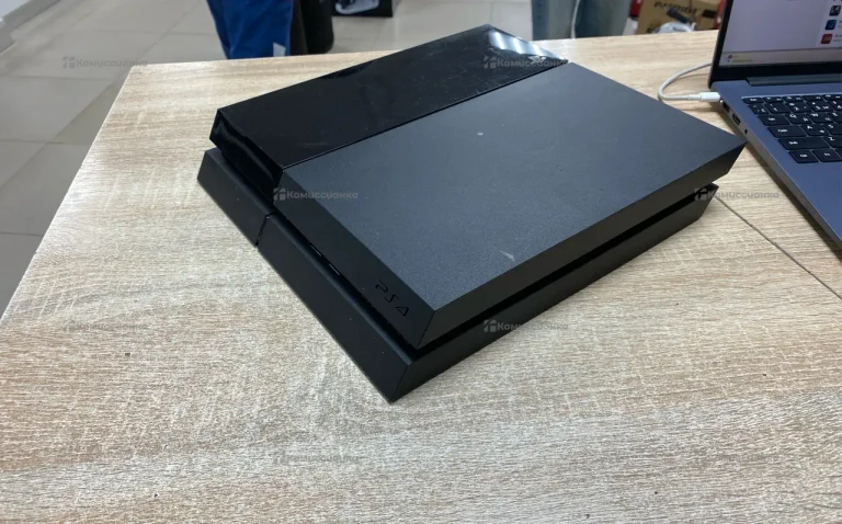 Приставка PlayStation 4 fat 500 gb