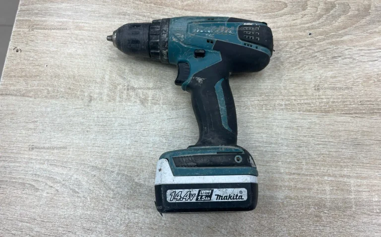 Дрель-шуруповерт makita DF347D