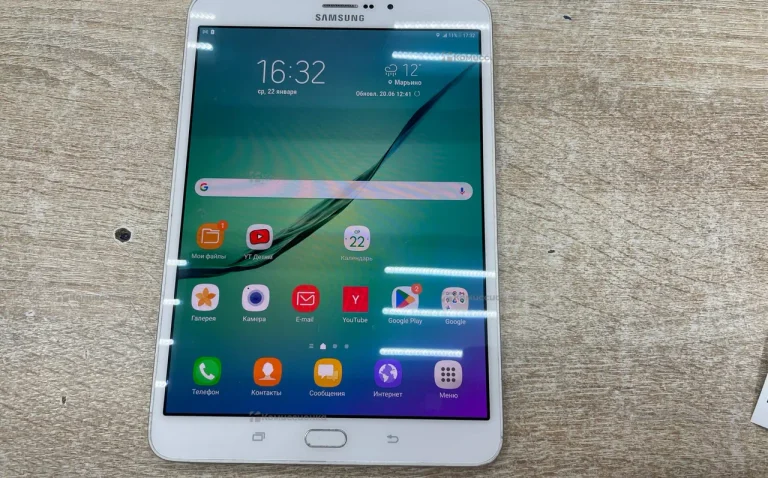 Планшет Samsung Galaxy Tab S2 8.0 SM-T713 Wi-Fi 32