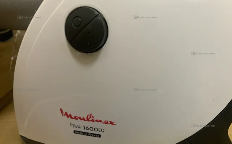 Мясорубка белая