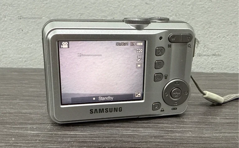 Фотоаппарат  Samsung s860