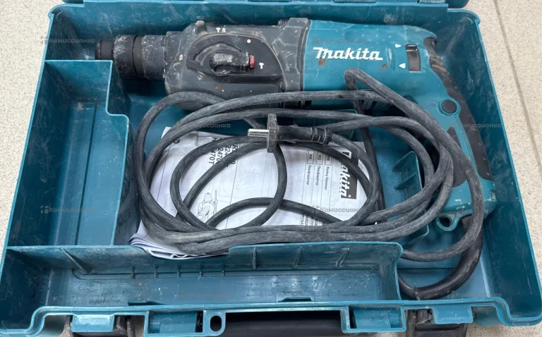 Перфоратор Makita Hr2470  2024