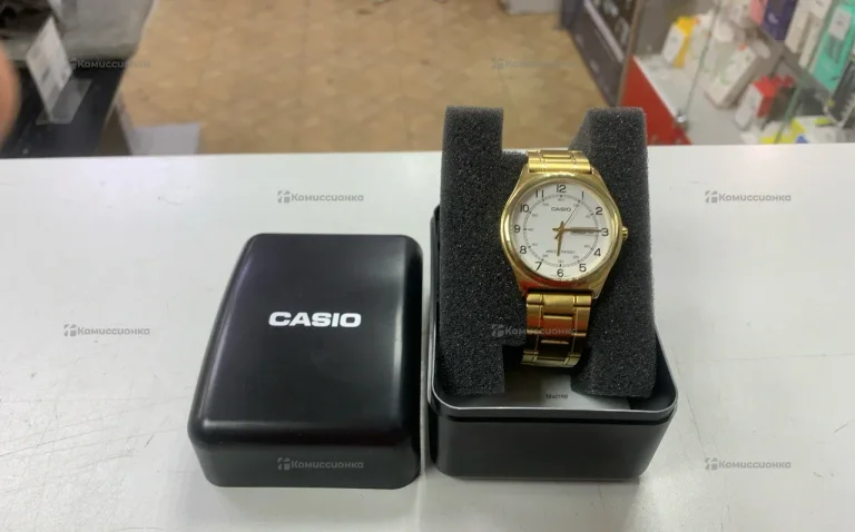 Часы Casio
