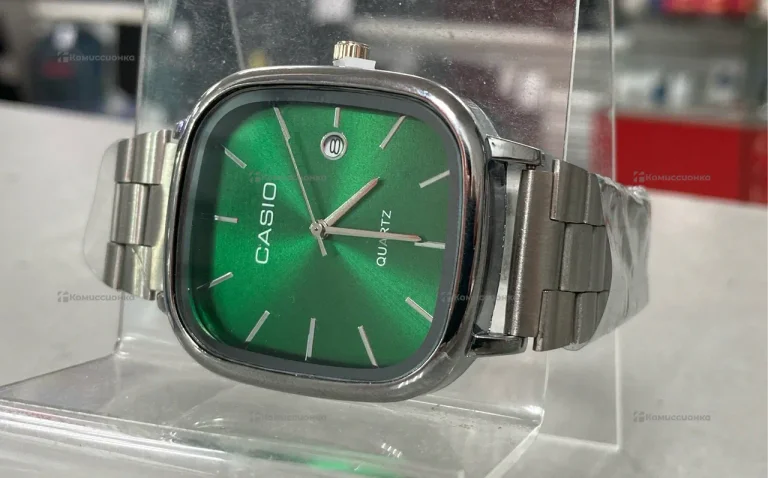 Часы  CASIO QUARTZ