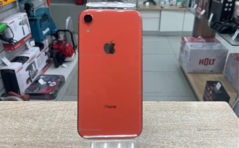Apple iPhone XR 64ГБ