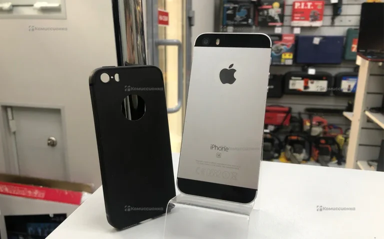 Apple iPhone SE 2/32 ГБ