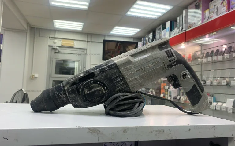 Перфоратор Интерскол П-26/800ЭР