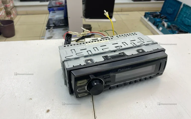 Автомагнитола  Pioneer  MVH 170UBG