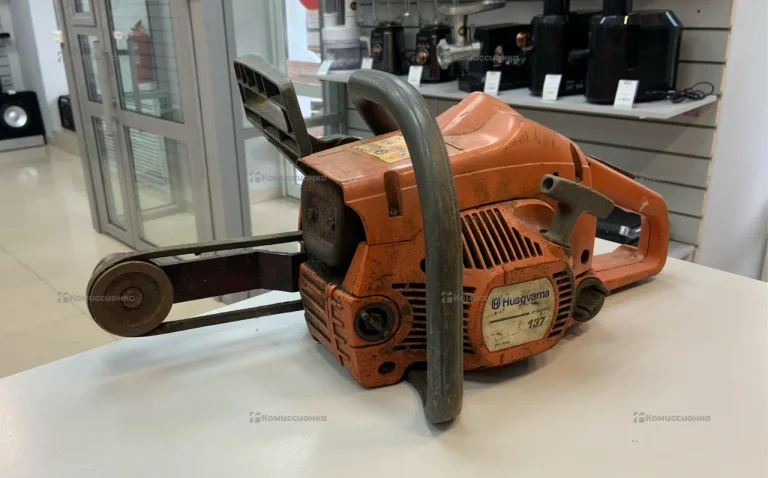 Цепная пила Husqvarna 137e