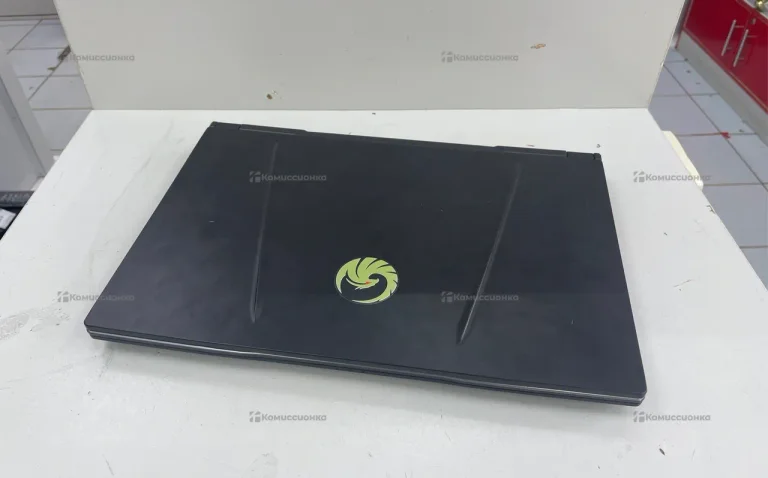 Ноутбук MSI Alpha 15 A4DEK-012XRU