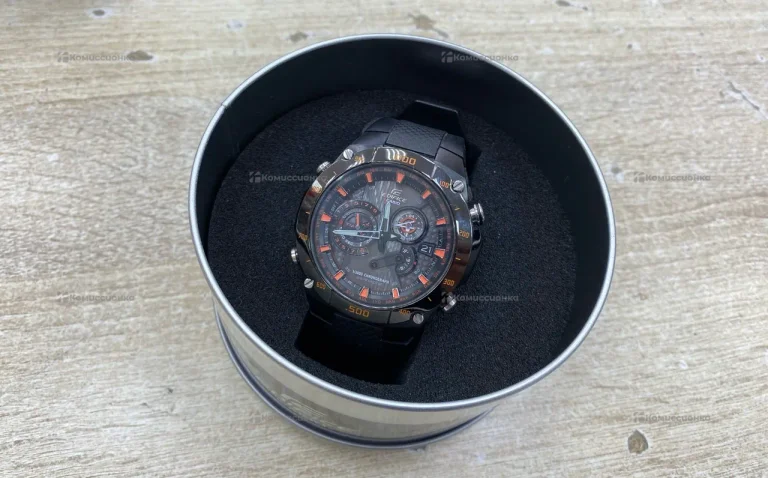 Часы Casio Edifice EQW-M1100C-1A