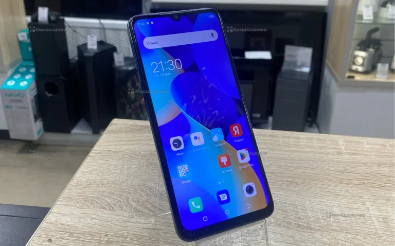 Tecno Spark 10C 4/64 ГБ