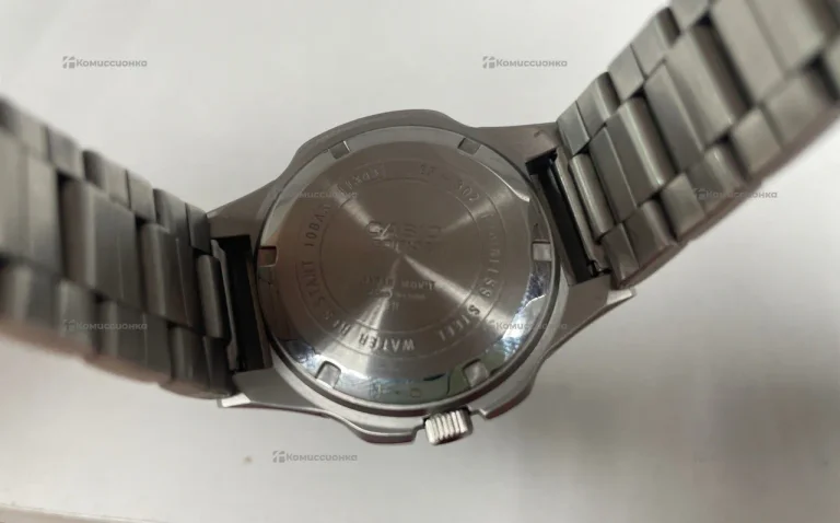 Часы  Casio EDIFICE