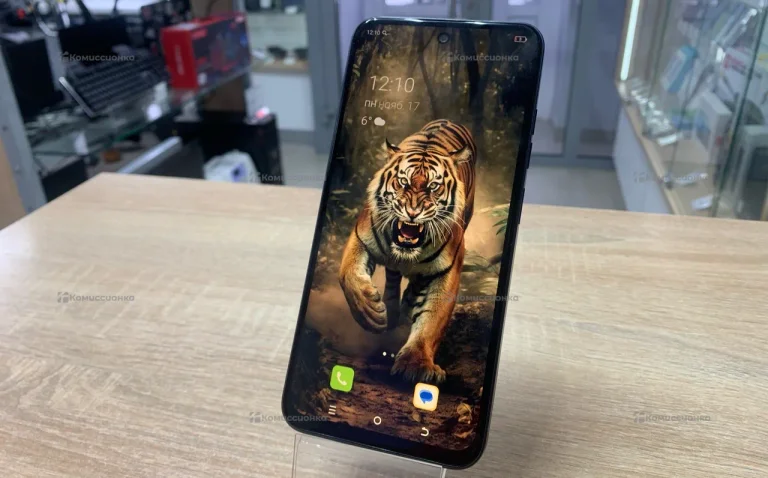 Tecno Spark Go 1 3/64 ГБ