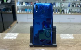 Samsung Galaxy A20 3/32 ГБ