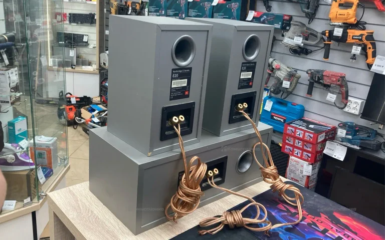 Колонки JBL E20 + центр