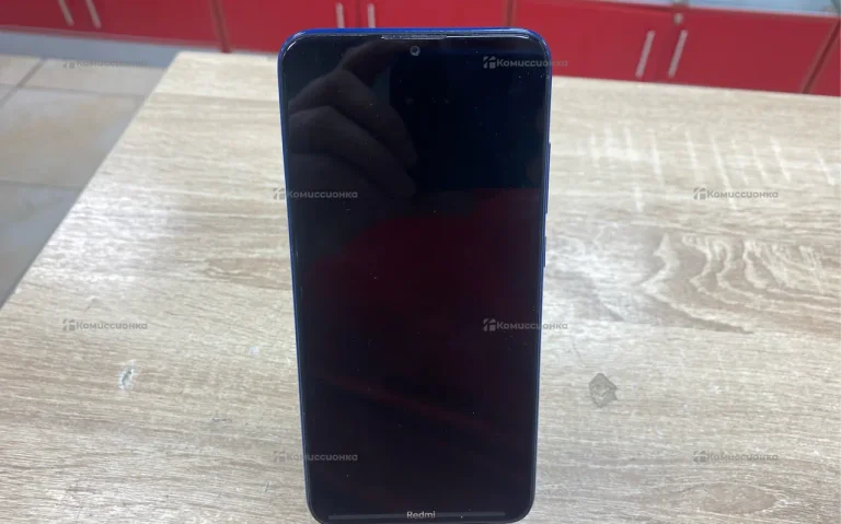 Xiaomi Redmi 8 4/64 ГБ